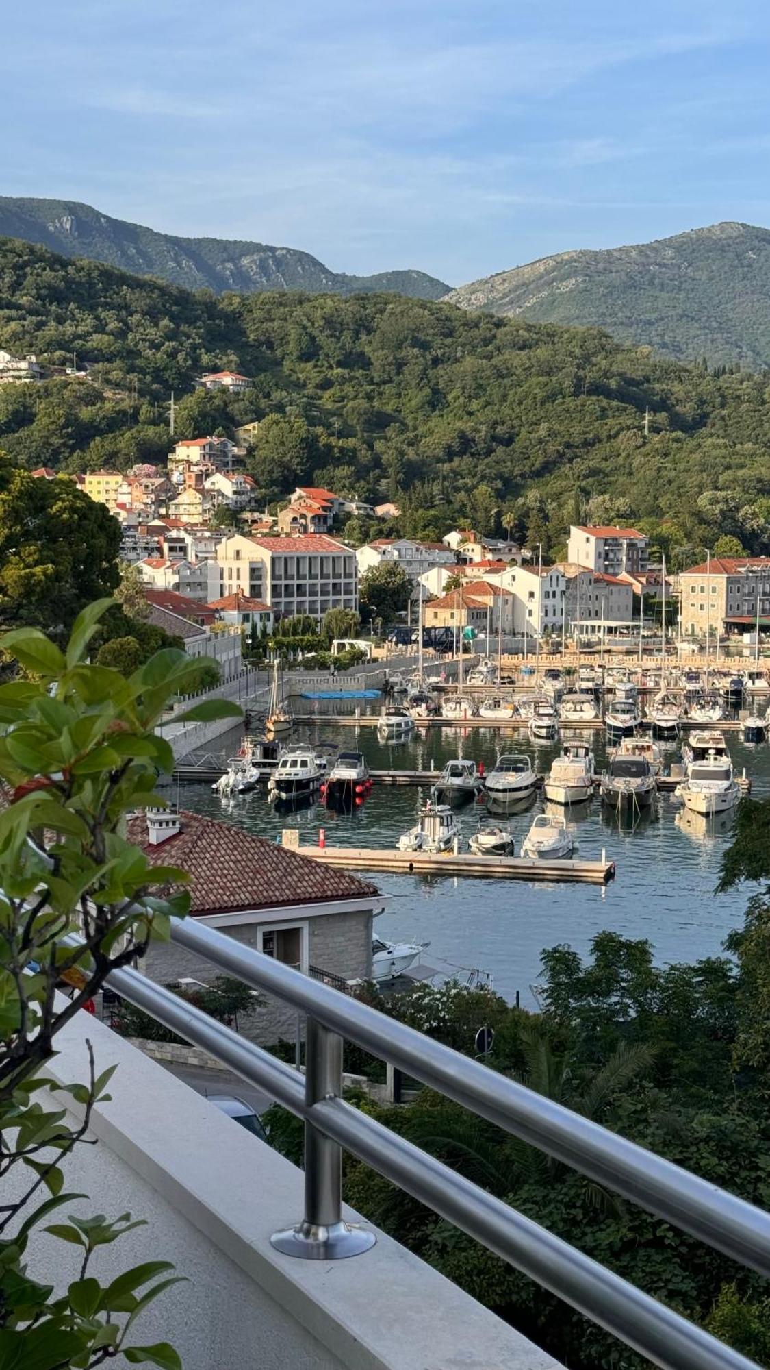 Apartmani Laban Herceg Novi Kültér fotó
